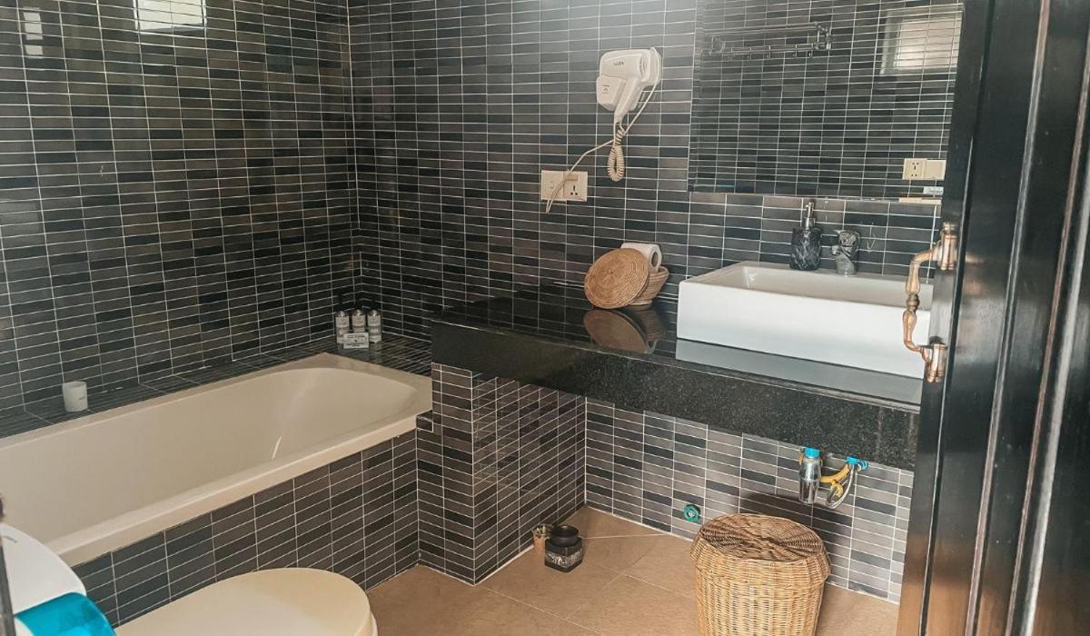 The Bygone Hotell Siem Reap Eksteriør bilde
